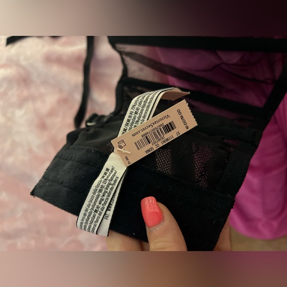 Lingerie top - Picture 2 of 3